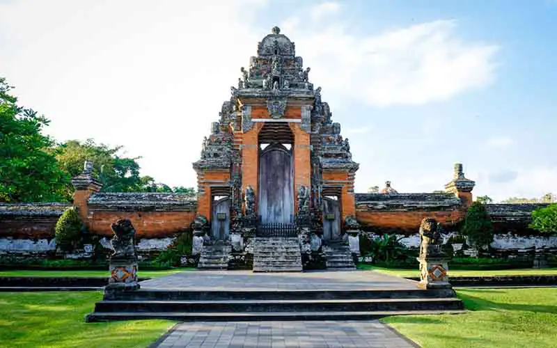 taman ayun temple